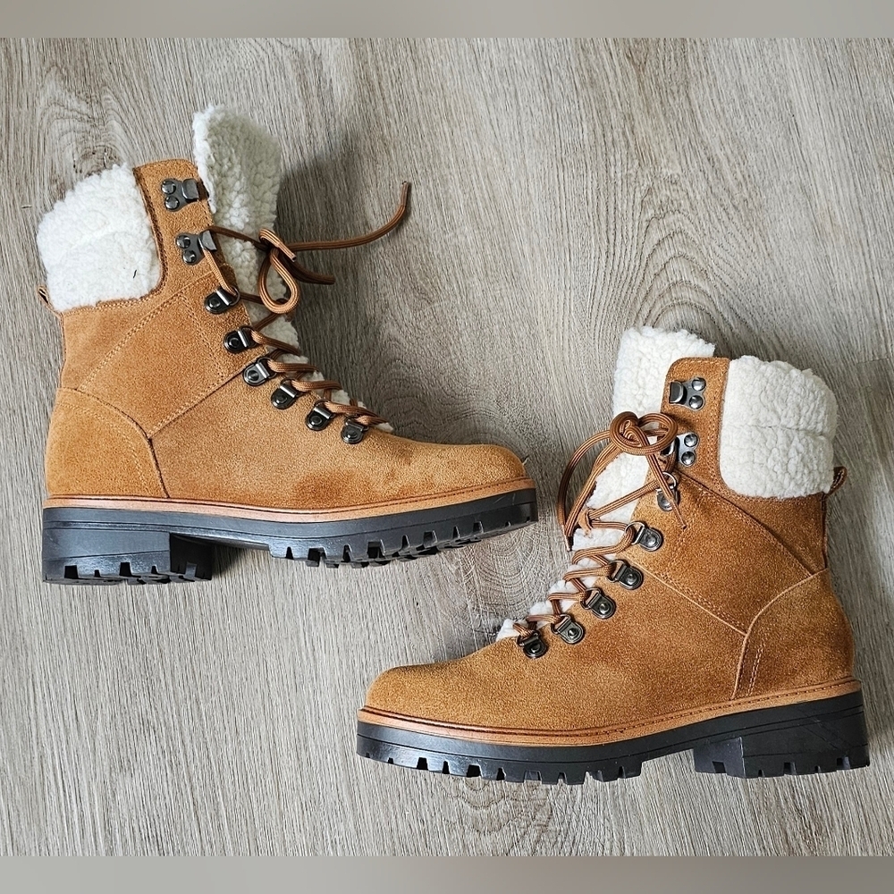 Marc Fisher Tan Suede Sherpa-Lined Lace-Up Winter Boots – Size 8M - Picture 8 of 12